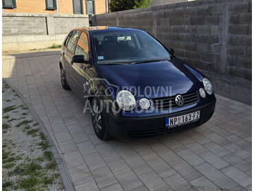 Volkswagen Polo , 2.000 €, 2002. Hečbek, Benzin | 1198 cm3, 198.000 km, 40kW (54 KS), Manuelni 5 brzina, 4/5 vrata, 5 sedišta, Novi Pazar
