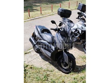 Yamaha xmax x max 300, 4.500 €, 2017. , 300 cm3, 15.000 km, 19kW (26 KS), Scooter, Beograd