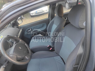Renault Clio 1.2 community, 1.600 €, 2005. Hečbek, Benzin | 1149 cm3, 216.660 km, 43kW (58 KS), Manuelni 5 brzina, 4/5 vrata, 5 sedišta, Novi Beograd