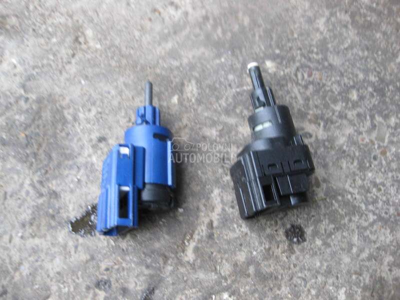 Senzori pedale kvacila i kocni za Volkswagen Fox od 2005. do 2011. god.