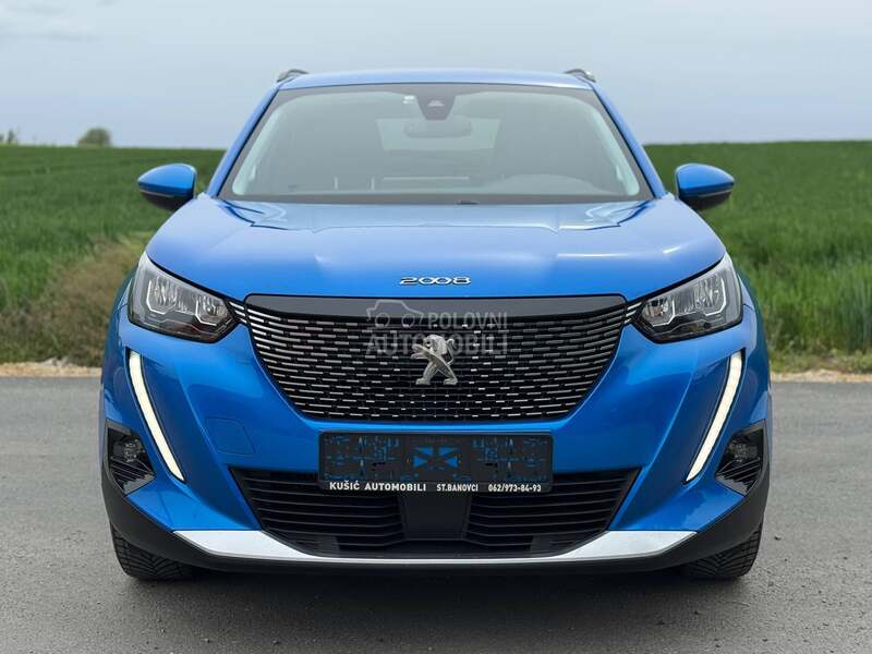 Peugeot 2008 2021 photo 3