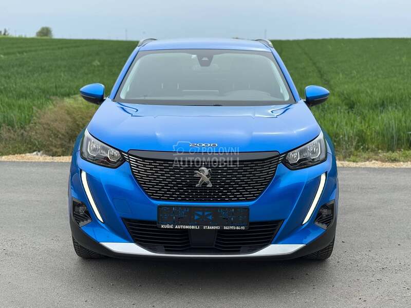Peugeot 2008 2021 photo 4
