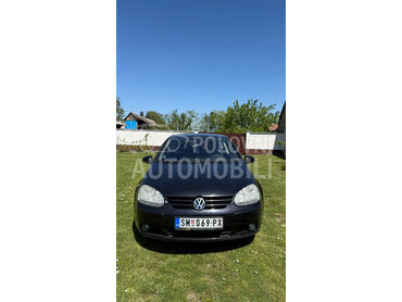 Volkswagen Golf 5, 2.800 €, 2006. Hečbek, Dizel | 1968 cm3, 394.000 km, 103kW (140 KS), Manuelni 6 brzina, 2/3 vrata, 5 sedišta, Sremska Mitrovica