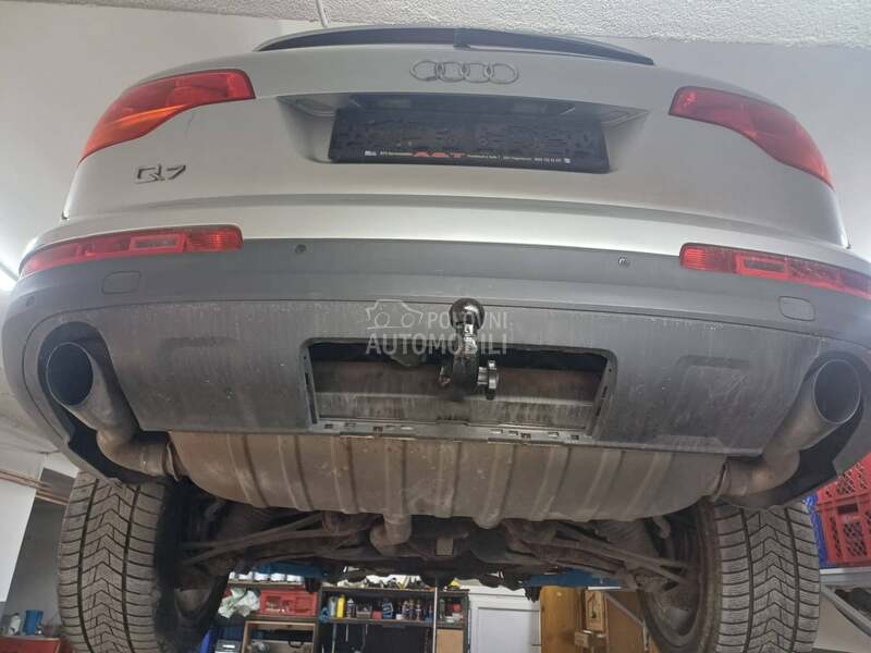 kuka za Audi Q7