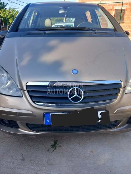 W169 delovi za Mercedes Benz A Klasa od 2004. do 2012. god.