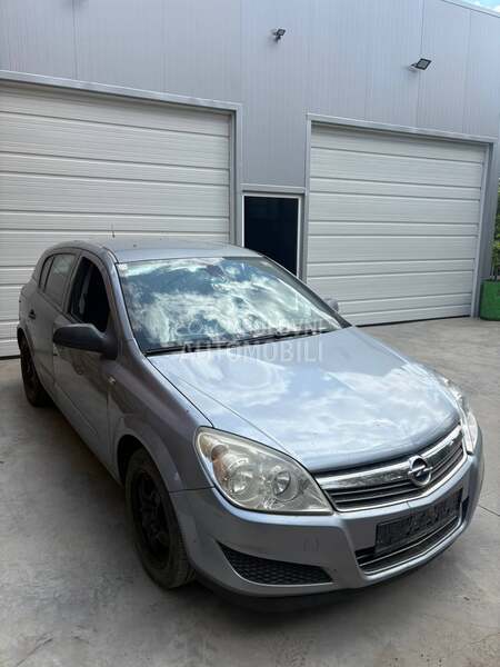 Opel Astra H 1.4XEP 2008. god. -  kompletan auto u delovima