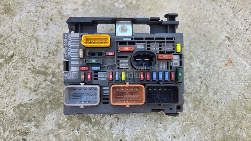 BSM R06 Kutija osiguraca za Fiat Scudo, Ulysse