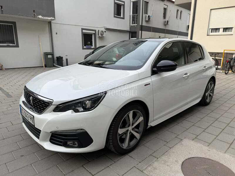 Peugeot 308 2020 photo 2