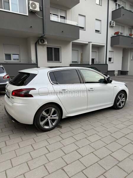 Peugeot 308 2020 photo 4