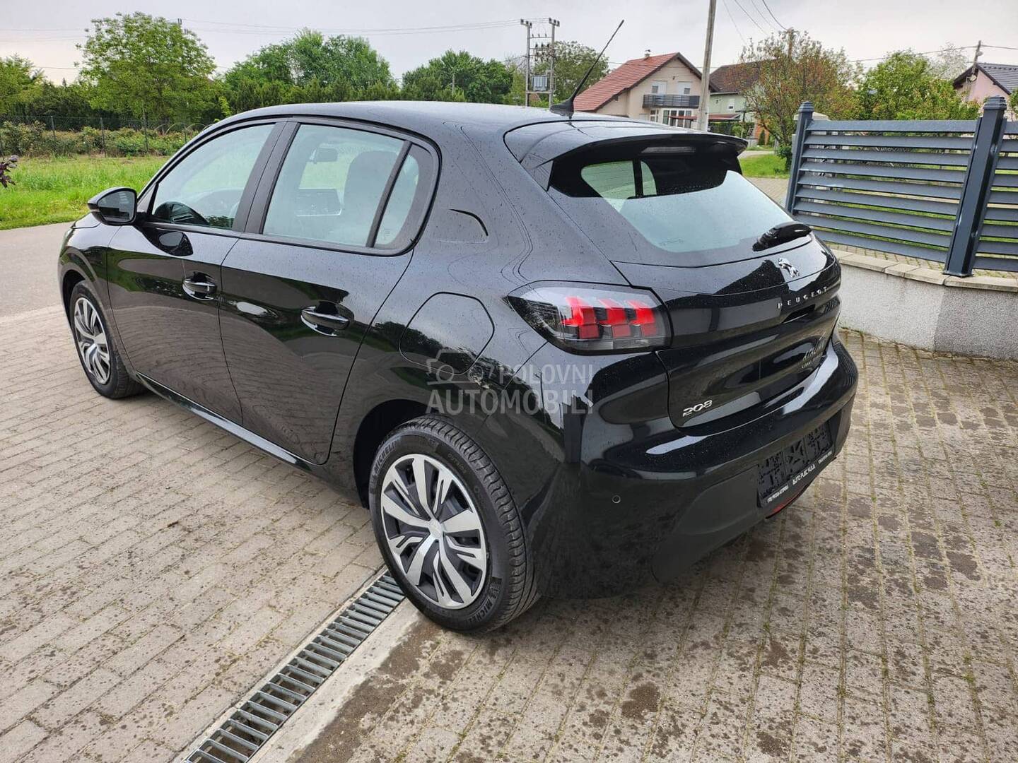 Peugeot 208 1.2/O R G. K M/NO V (возможен обмен)