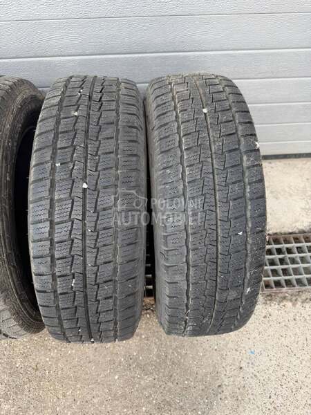 Hankook 215/65 R16 Zimska
