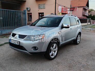 Mitsubishi Outlander 2.0 DID 7sed 4x4, 6.000 €, 2008. Džip/SUV, Dizel | 1968 cm3, 221.000 km, 103kW (140 KS), Manuelni 6 brzina, 4/5 vrata, 7 sedišta, Pančevo