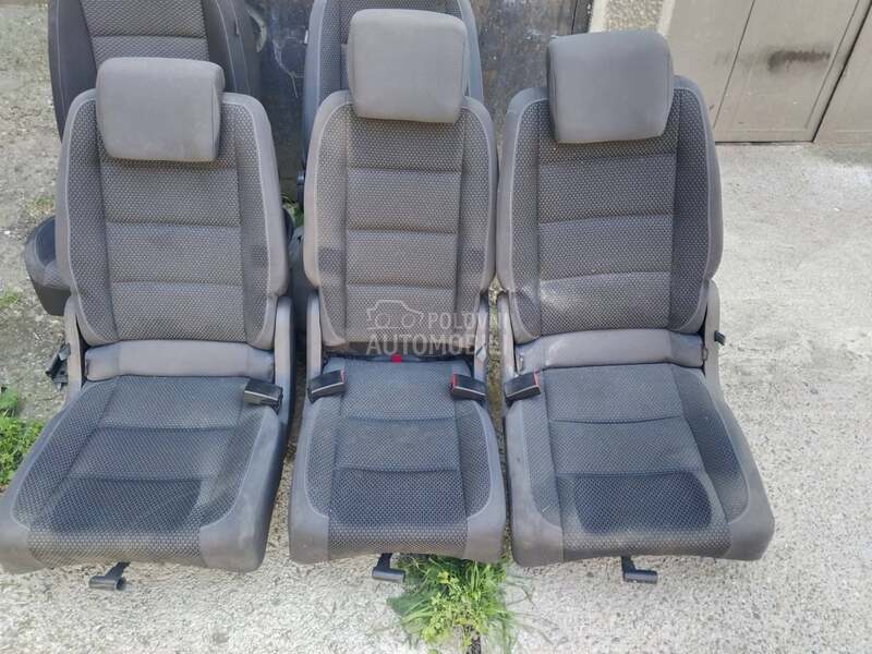 zadnja klupa za Volkswagen Touran od 2010. do 2015. god.
