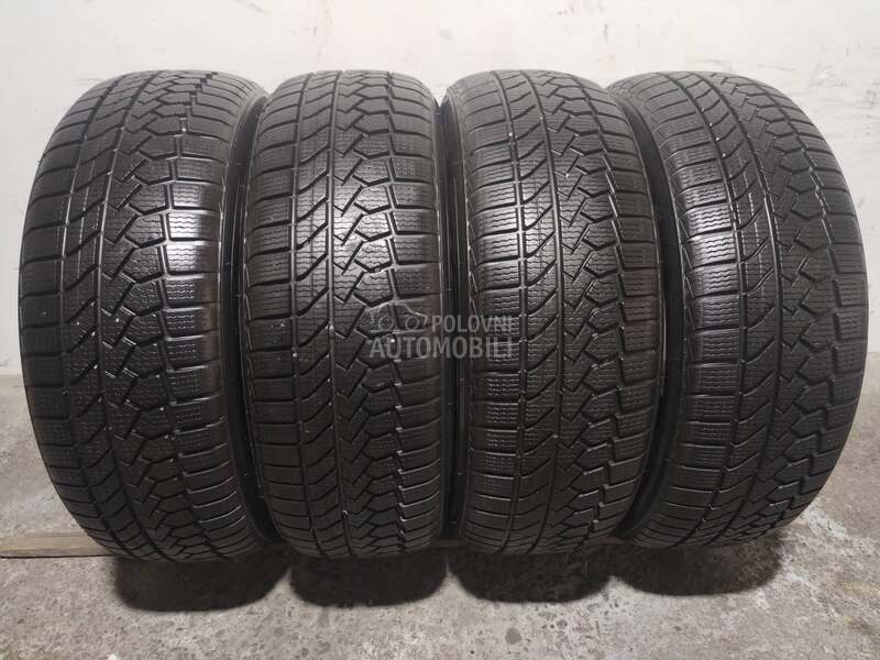 Ostalo 215/60 R17 Zimska