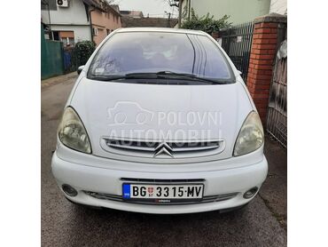 Citroen Xsara , 1.450 €, 2002. Hečbek, Benzin + Gas (TNG) | 1587 cm3, 304.000 km, 70kW (95 KS), Manuelni 5 brzina, 4/5 vrata, 5 sedišta, Zemun