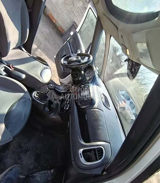 Instrument tabla kozna za Fiat 500L