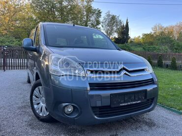 Citroen Berlingo 1.6hdi, 4.700 €, 2010. Monovolumen (MiniVan), Dizel | 1560 cm3, 188.357 km, 66kW (90 KS), Manuelni 5 brzina, 4/5 vrata, 5 sedišta, Petrovaradin