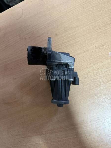 EGR ventil w205 1.6 dizel za Mercedes Benz C 180, C 200, C 220 ... od 2014. do 2019. god.