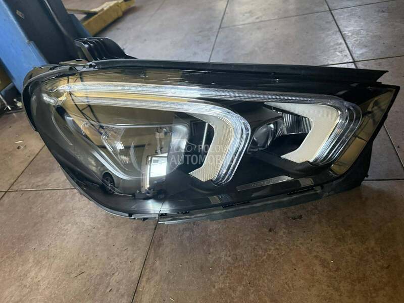 Farovi GLE KLASA za Mercedes Benz GLE 350, GLE 250, GLE 63 AMG ... od 2018. do 2024. god.