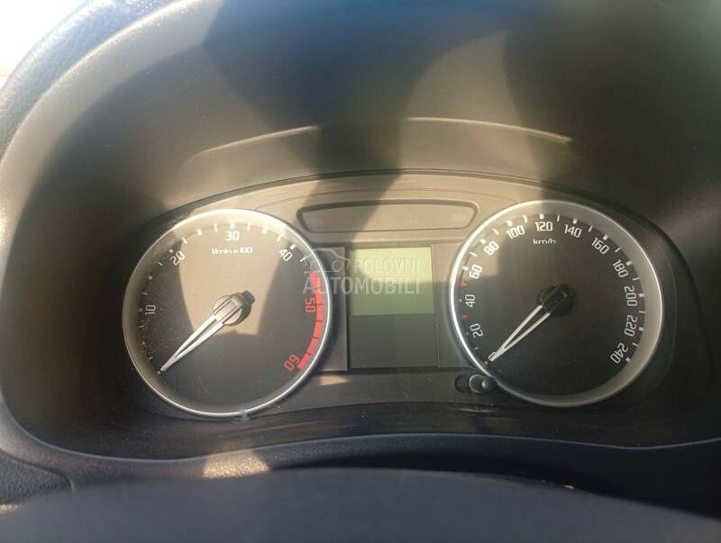 km sat za Škoda Fabia