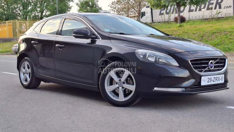 Volvo V40 2013 photo 5