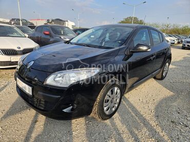 Renault Megane 1.6B, 4.490 €, 2010. Hečbek, Benzin | 1598 cm3, 125.587 km, 74kW (101 KS), Manuelni 5 brzina, 4/5 vrata, 5 sedišta, Petrovaradin