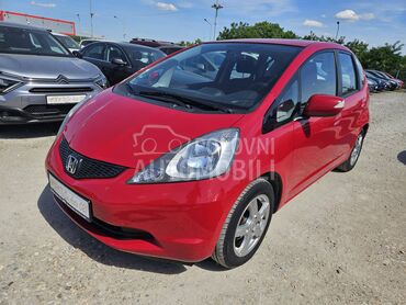 Honda Jazz 1.4B, 4.899 €, 2009. Hečbek, Benzin | 1339 cm3, 164.364 km, 73kW (99 KS), Manuelni 5 brzina, 4/5 vrata, 5 sedišta, Petrovaradin