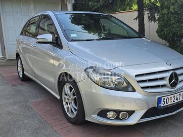 Mercedes Benz B 180, 8.000 €, 2013. Monovolumen (MiniVan), Dizel | 1796 cm3, 227.000 km, 80kW (109 KS), Manuelni 6 brzina, 4/5 vrata, 5 sedišta, Sombor