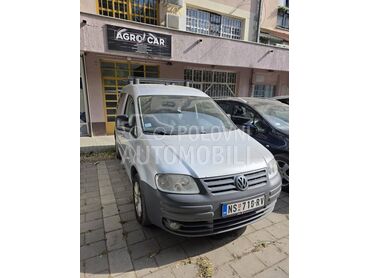 Volkswagen Caddy Life, 4.400 €, 2008. Monovolumen (MiniVan), Benzin + Metan (CNG) | 1984 cm3, 310.000 km, 80kW (109 KS), Manuelni 5 brzina, 4/5 vrata, 5 sedišta, Novi Sad