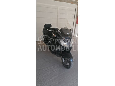 Suzuki Burgman, 1.550 €, 2007. , 650 cm3, 49.000 km, 40kW (54 KS), Scooter, Kruševac