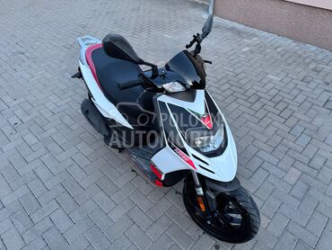 Aprilia SR 125, 1.700 €, 2013. , 125 cm3, 19.950 km, 7kW (10 KS), Scooter, Čačak