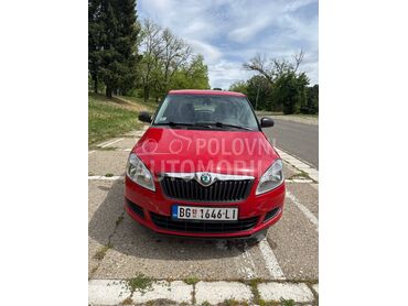 Škoda Fabia 1.2, 3.900 €, 2010. Hečbek, Benzin | 1198 cm3, 135.256 km, 51kW (69 KS), Manuelni 5 brzina, 4/5 vrata, 5 sedišta, Rakovica