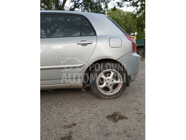 Toyota Corolla 1.4, 1.000 €, 2003. Hečbek, Benzin | 1398 cm3, 186.000 km, 71kW (97 KS), Manuelni 5 brzina, 4/5 vrata, 5 sedišta, Novi Sad