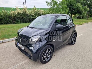 Smart ForTwo 1.0i (može zamena), 5.250 €, 2014. Kupe, Benzin | 999 cm3, 79.000 km, 52kW (71 KS), Manuelni 5 brzina, 2/3 vrata, 2 sedišta, Novi Sad
