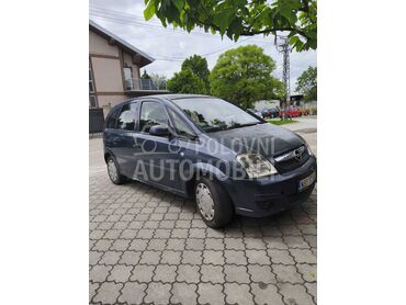 Opel Meriva 1.4, 2.650 €, 2010. Hečbek, Benzin | 1364 cm3, 170.000 km, 66kW (90 KS), Manuelni 5 brzina, 4/5 vrata, 5 sedišta, Novi Sad