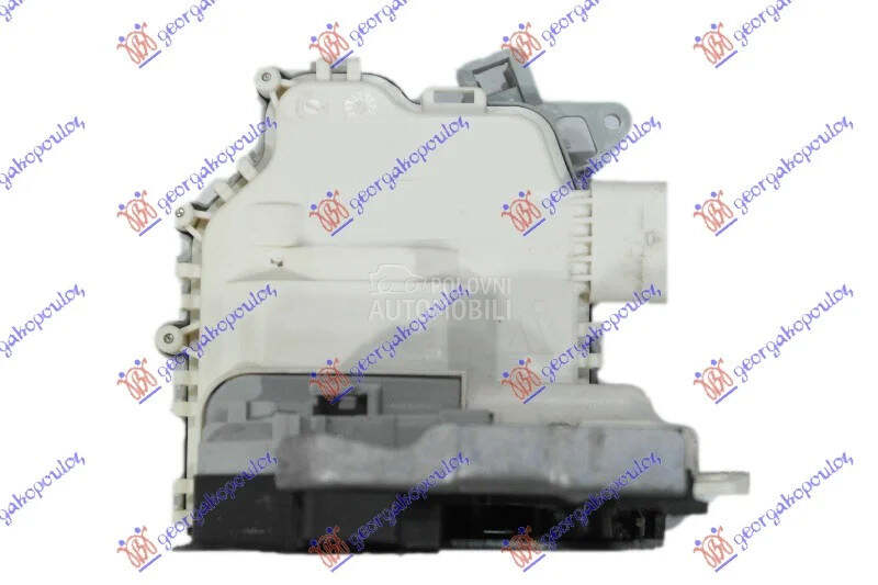 Brava vrata za Audi A3 od 2016. do 2020. god. - 8K0839016F