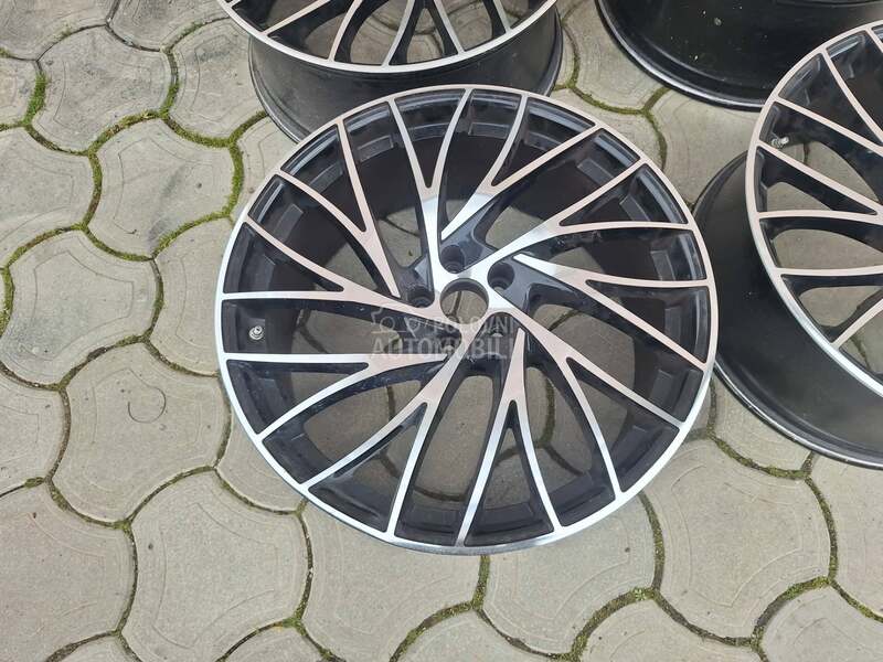 Aluminijumske felne  21" 5 x 108