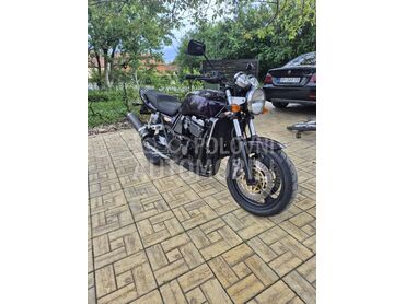Kawasaki zrx 1100, 2.600 €, 1998. , 1100 cm3, 95.000 km, 39kW (53 KS), Naked, Velika Plana