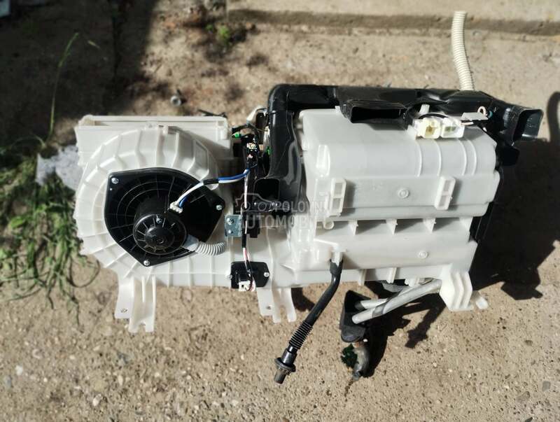 Tunel ventilacije za Mitsubishi ASX od 2010. do 2016. god.