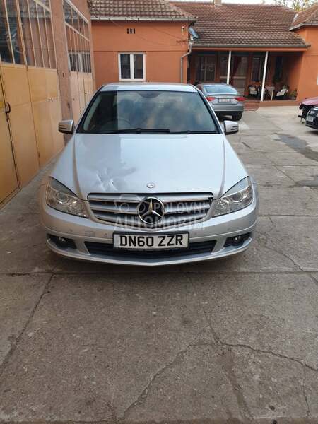 kompletan auto u delovima za Mercedes Benz C Klasa od 2004. do 2022. god.