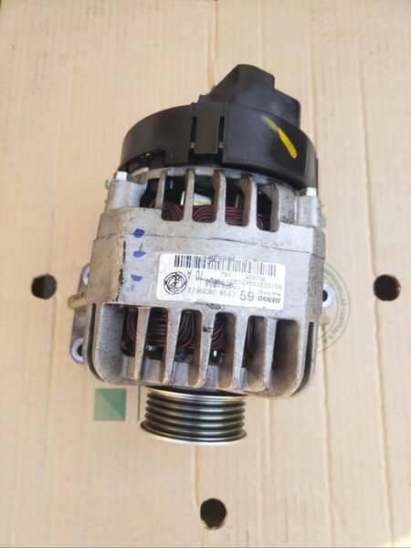 Alternator punto za Fiat Grande Punto
