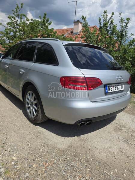 Audi A4 2011 photo 4