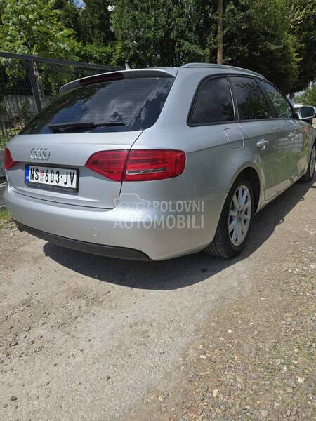 Audi A4 2011 photo 5