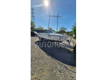 Wellcraft sunhatch 196, 8.700 €, 1985. , Gliser, Plastika, Dužina: 6 m, Širina: 2.4 m, Visina: 1.7 m, Beograd