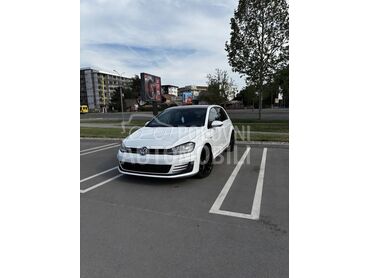 Volkswagen Golf 7 2.0 GTD, 12.000 €, 2013. Hečbek, Dizel | 1968 cm3, 187.000 km, 135kW (184 KS), Manuelni 6 brzina, 4/5 vrata, 5 sedišta, Subotica