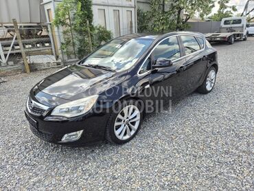 Opel Astra J 1.7 cdti cosmo, 4.400 €, 2010. Hečbek, Dizel | 1686 cm3, 204.723 km, 92kW (125 KS), Manuelni 6 brzina, 4/5 vrata, 5 sedišta, Kikinda