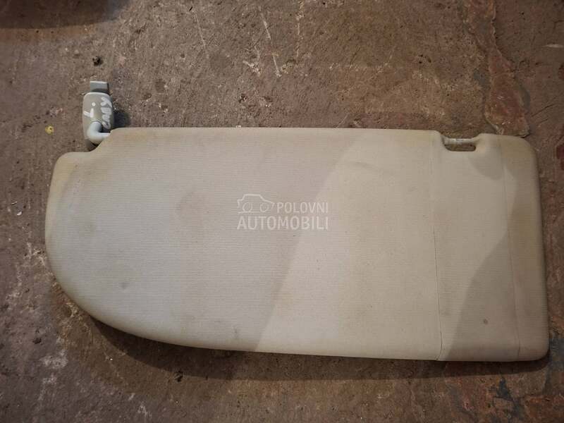 Suncobran levi za Volkswagen Caddy od 2003. do 2009. god.