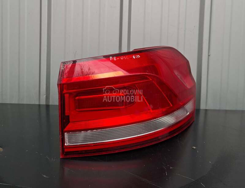 Stop lampa za Volkswagen Touran od 2015. do 2021. god.