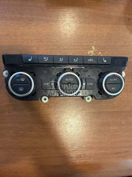 Digitalni panel klime za Volkswagen Passat B7, Passat CC, Touran ...