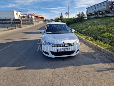 Citroen C4 , 4.700 €, 2012. Hečbek, Dizel | 1560 cm3, 275.000 km, 68kW (92 KS), Manuelni 5 brzina, 4/5 vrata, 5 sedišta, Beograd